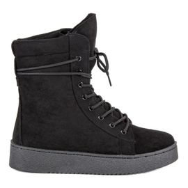 Tied shoes for winter black