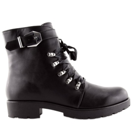 Black boots and a ribbon black FC-H125 Black