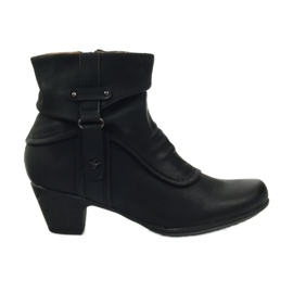 Aloeloe Black insulated boots very comfortable Aloeloe Black insulated boots very comfortable