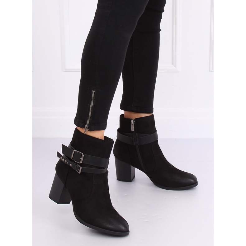 Ankle boots on a stable heel black G-35 Black