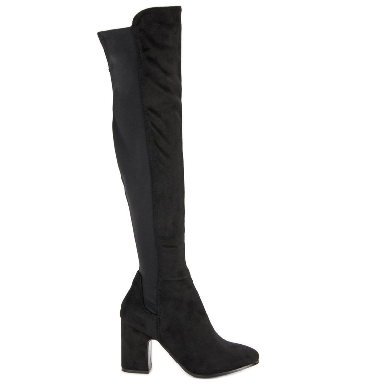 Seastar Matching musketeers on the post black