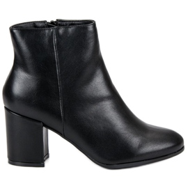 Weide Black warm ankle boots