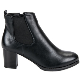 J. Star Jodhpur boots on high heels black J. Star Jodhpur boots on high heels black