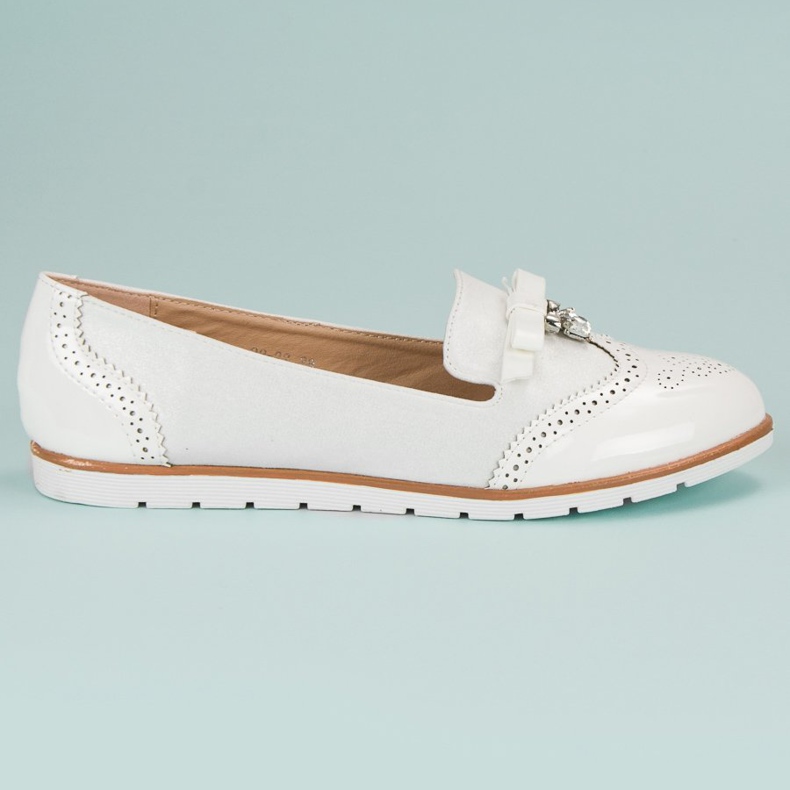 Super Me White loafers