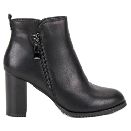 Super Mode Black high-heeled boots