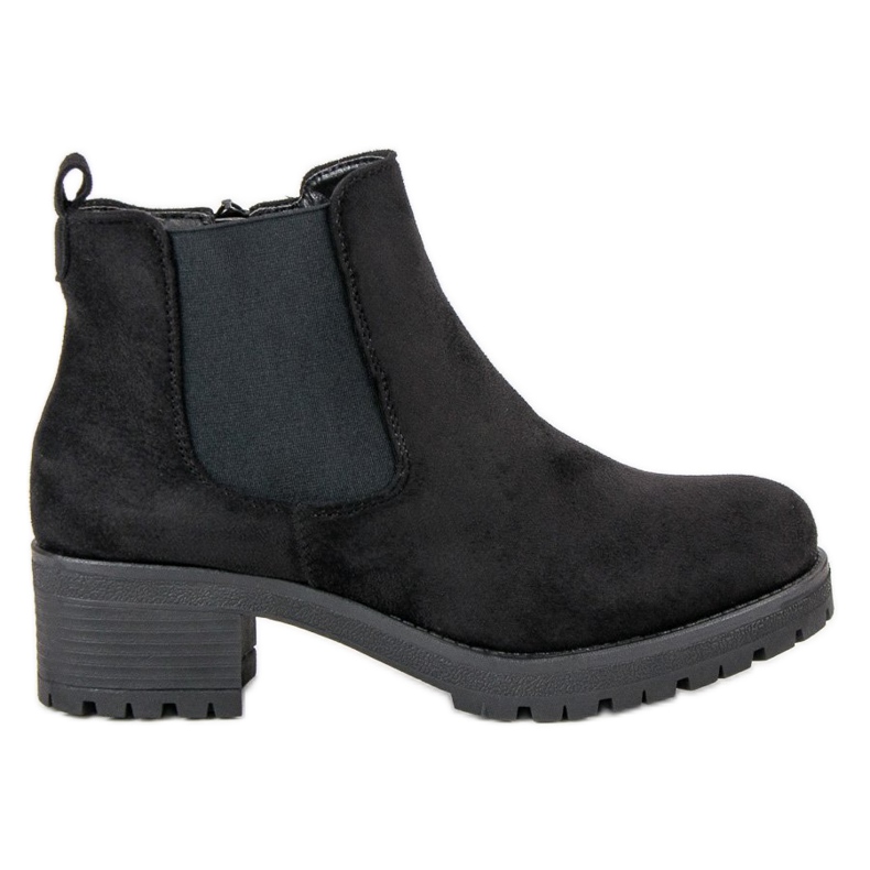Ideal Shoes Black Chelsea Boots On Flat Heels