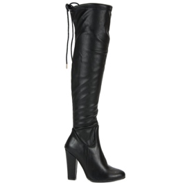 Cm Paris High Musketeers On A Post black