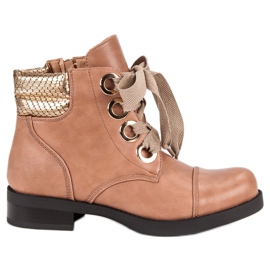 Bestelle Powder boots on a flat heel pink Bestelle Powder boots on a flat heel pink