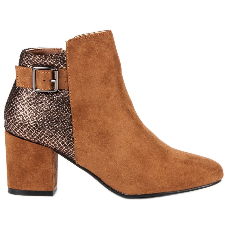 Nio Nio Elegant boots on the post brown