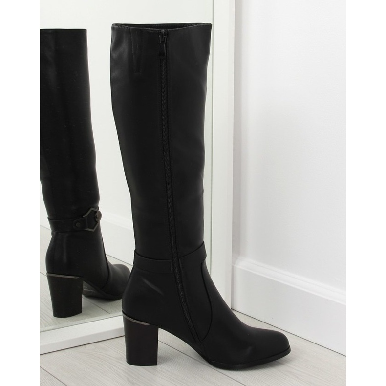 Boots classic black 008 Black