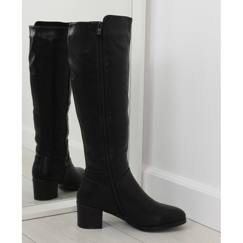 Black Low-heeled boots SG-206 Black