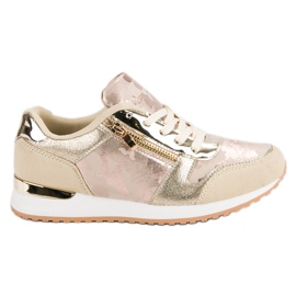 Sports shoes with a decorative zipper yellow pink