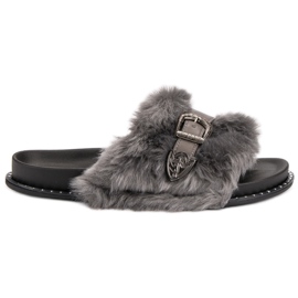 Fashionable flip-flops with fur grey
