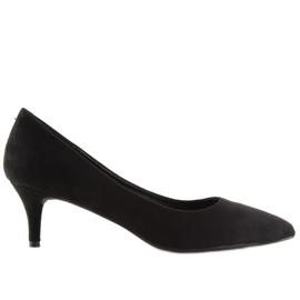 Pumps on a low heel black 66-69 Black