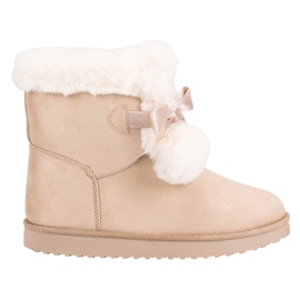 Fashionable Beige Mukluki