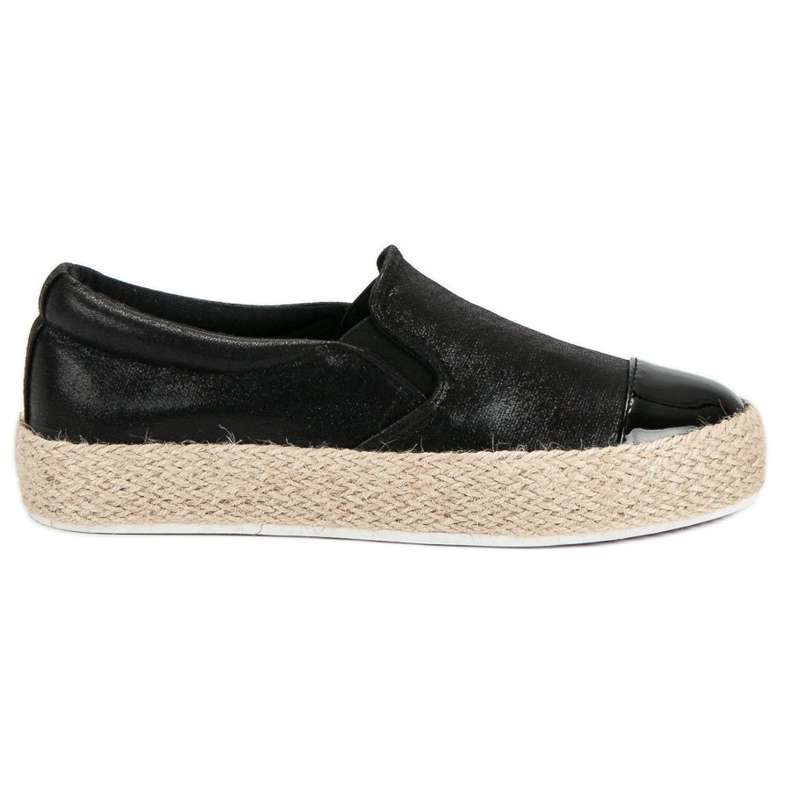 Fashionable Black Sneakers
