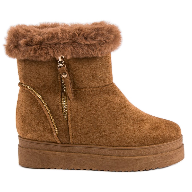 Camel Snow Boots On The Platform brown