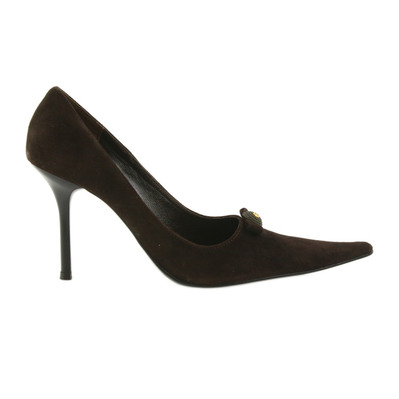 Leather pumps brown Leather pumps brown
