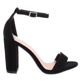 Black Sandals on the post Y2385-27 Black