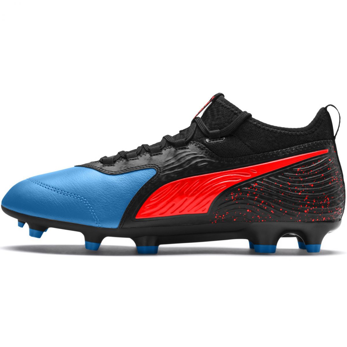 puma one black football boots