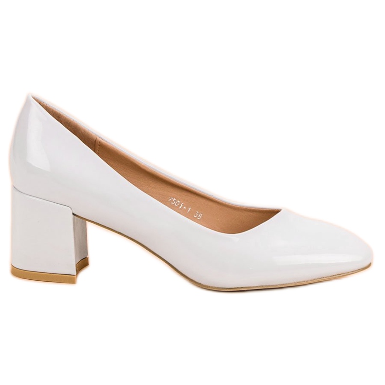 Diamantique Lacquered Pumps On A Pillar white