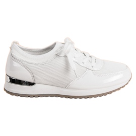 Sport Shoes With Mesh white
