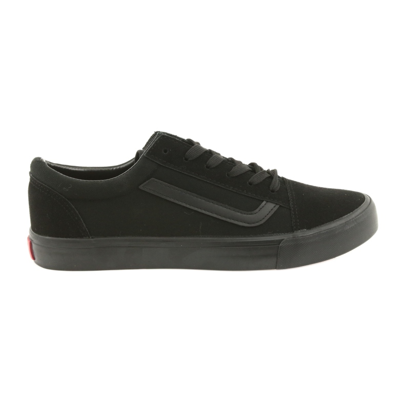 Atletico Black AlaVans tied sneakers
