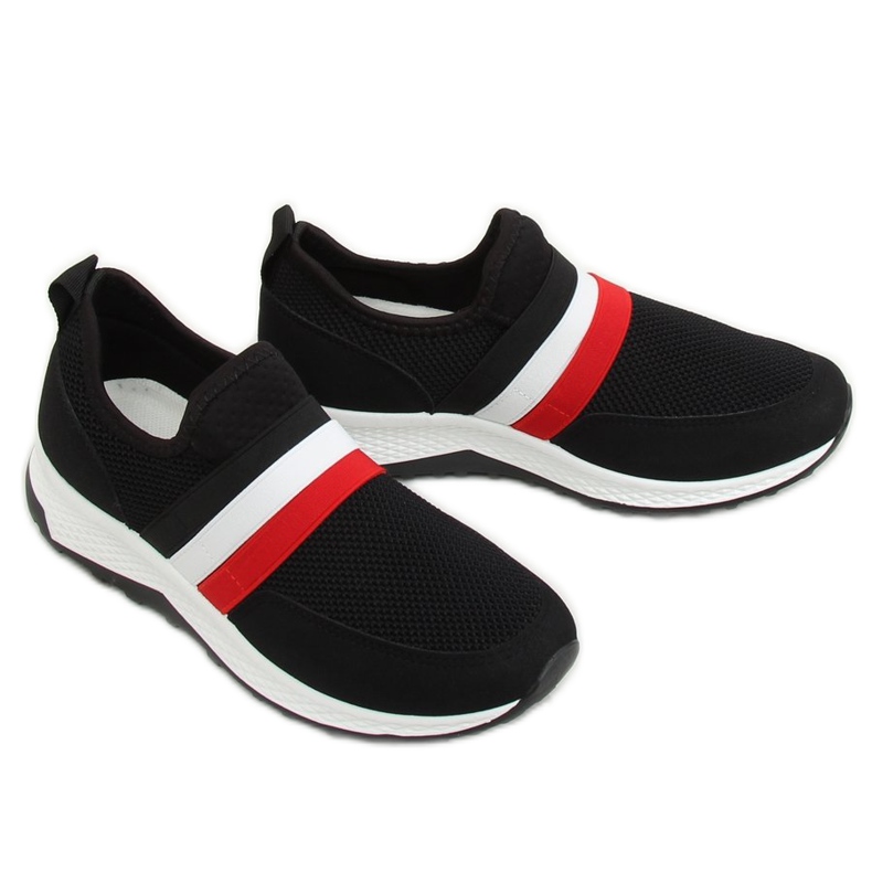 Black sports shoes X-9763 Black