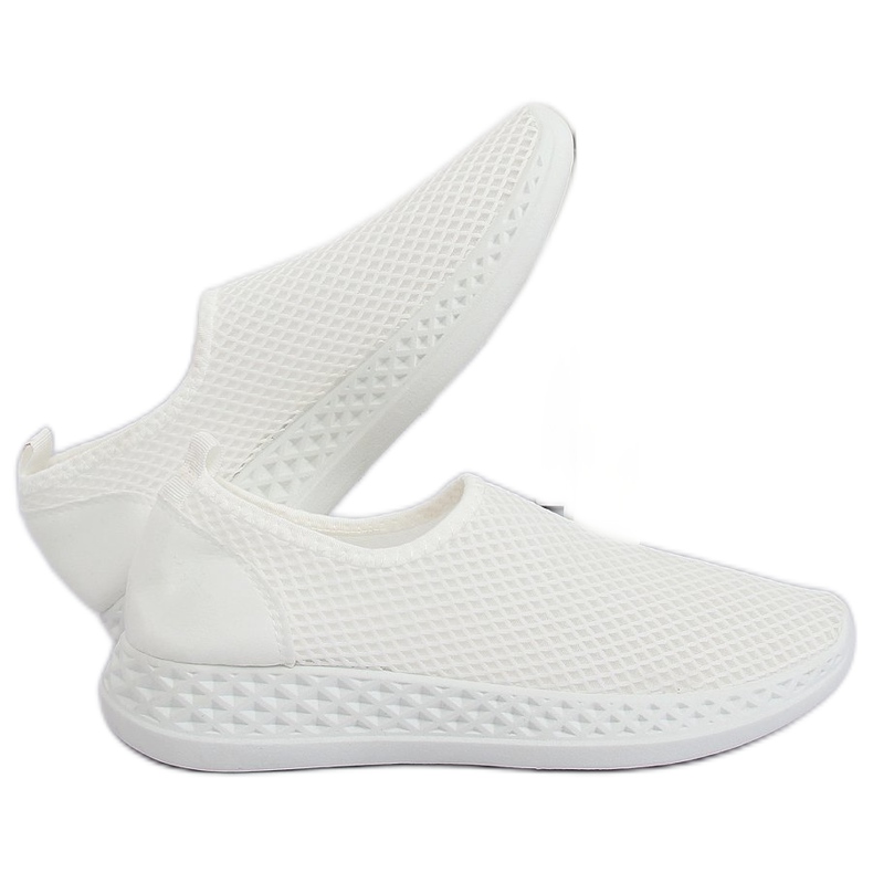 White NB270P White sports shoes
