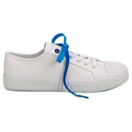 Yes Mile Fashionable White Sneakers