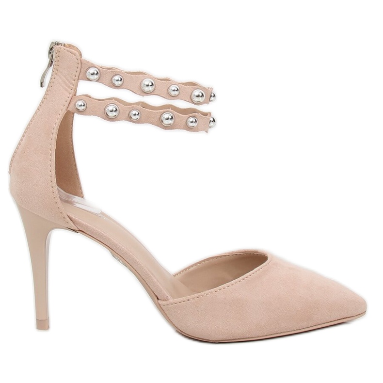 Beige studs with studs B-51 Beige