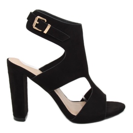 Black sandals on the post J-8711 Black