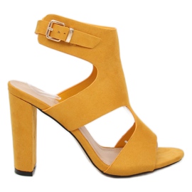 Yellow sandals on the post J-8711 Yellow