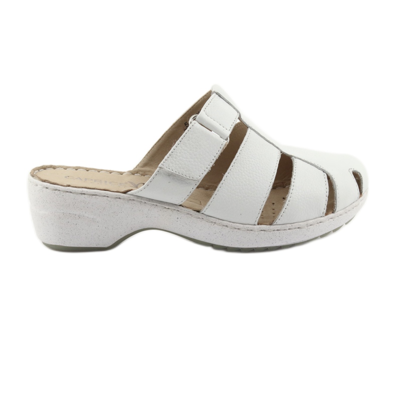 Women's wedge slippers Caprice 27353 white