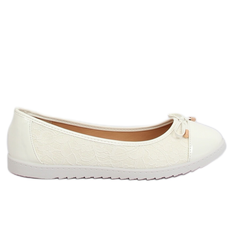White women's ballerinas 7846-P White