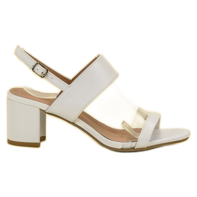 Ideal Shoes Fashionable women's sandals white