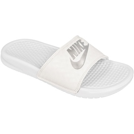 nike sportswear benassi