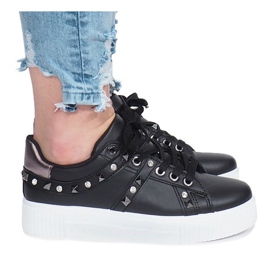 Black sneakers Montpellier studs
