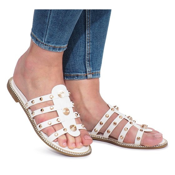 White slippers with Rabelle studs