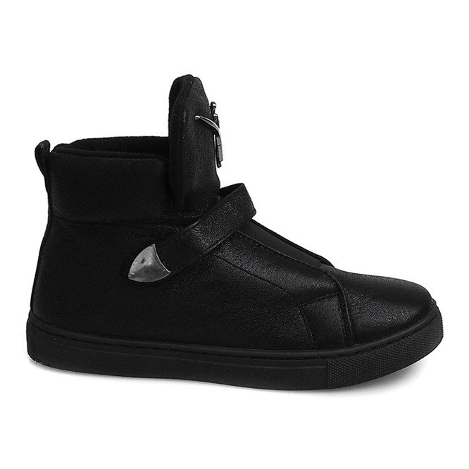 AN25 Black Sneakers