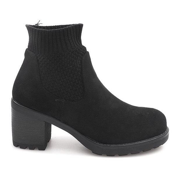 Warm Boots On A Heel Sock D2130 Black