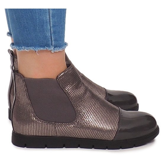 Sports boots T1713-2 Gray grey