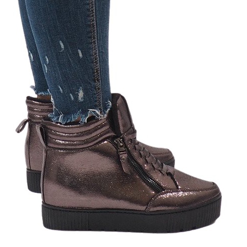 Brown insulated sneakers BB-1652