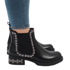 SDS Black insulated boots with studs 7387-PA