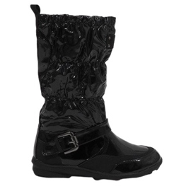 Black short lacquered insulated boots Y110