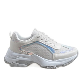 White fashionable sports shoes 2018-6 White fashionable sports shoes 2018-6