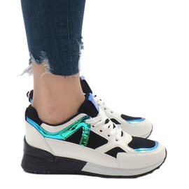 Black sneakers fashionable sports shoes 2018-12 white Black sneakers fashionable sports shoes 2018-12 white