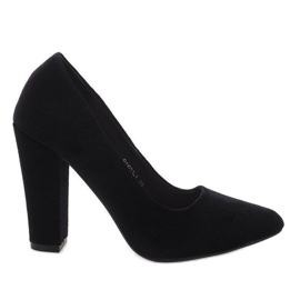 Black velor pumps on the pillar 91603-1
