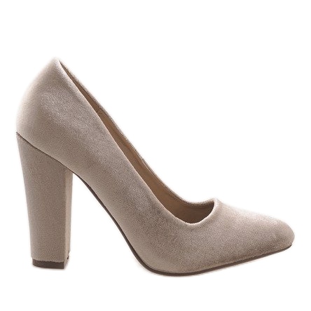 Beige velor pumps on the pillar 91603-1