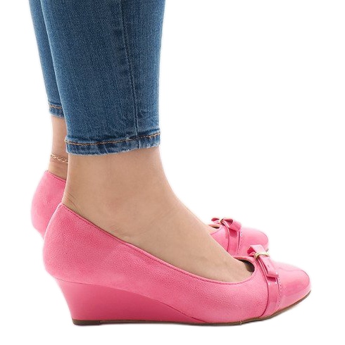 Pink suede wedge pumps 50987